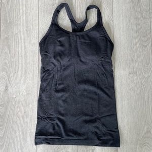 Lululemon Ebb to Street Tank II bundle